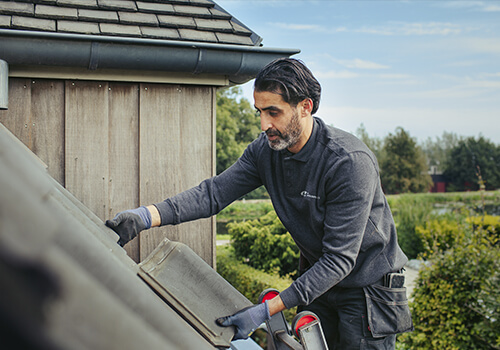 Schadeherstellers verwachten honderden meldingen na storm